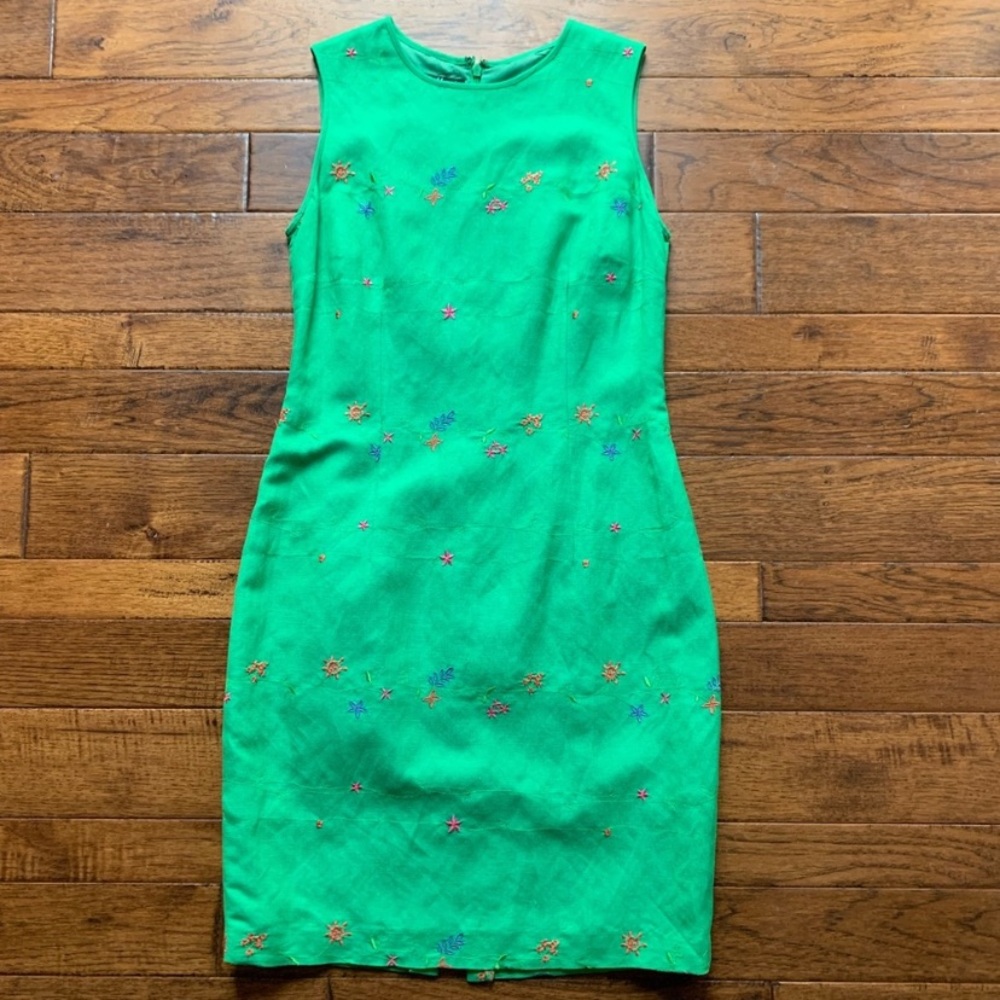 Cynthia Howie Green with Embroidery Florals Dress Size 8P